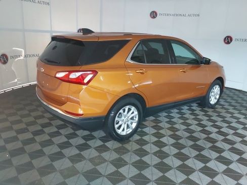 Used 2018 Chevrolet Equinox LT FWD image 5