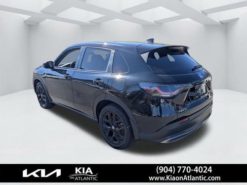 Used 2024 Honda HR-V Sport image 5