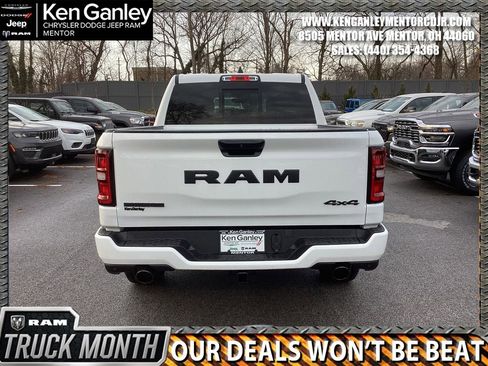 New 2026 RAM 1500 4x4 Crew Cab image 7