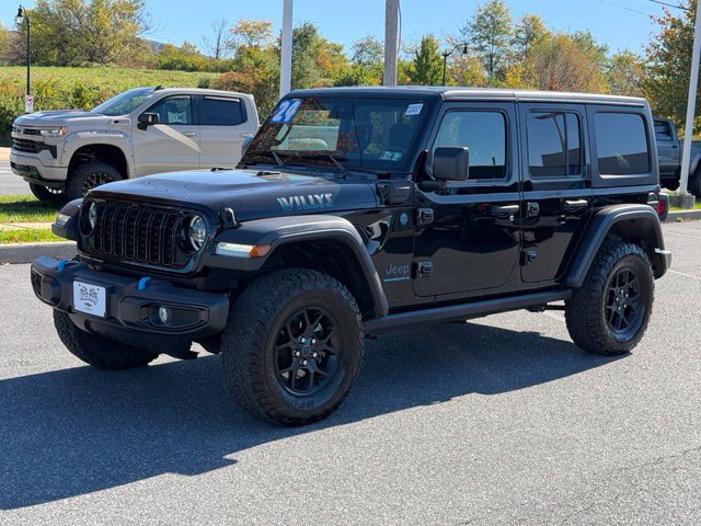 Used 2024 Jeep Wrangler Unlimited AWD/4WD image 9