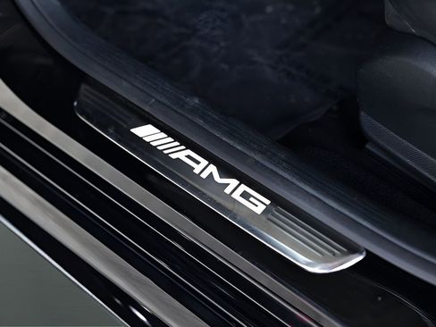 Used 2022 Mercedes-Benz AMG GT 43 image 35