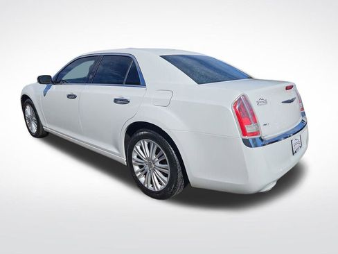 Used 2014 Chrysler 300 C w/ Beats Audio Group image 3