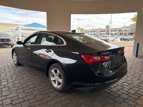 Used 2024 Chevrolet Malibu LS image 3