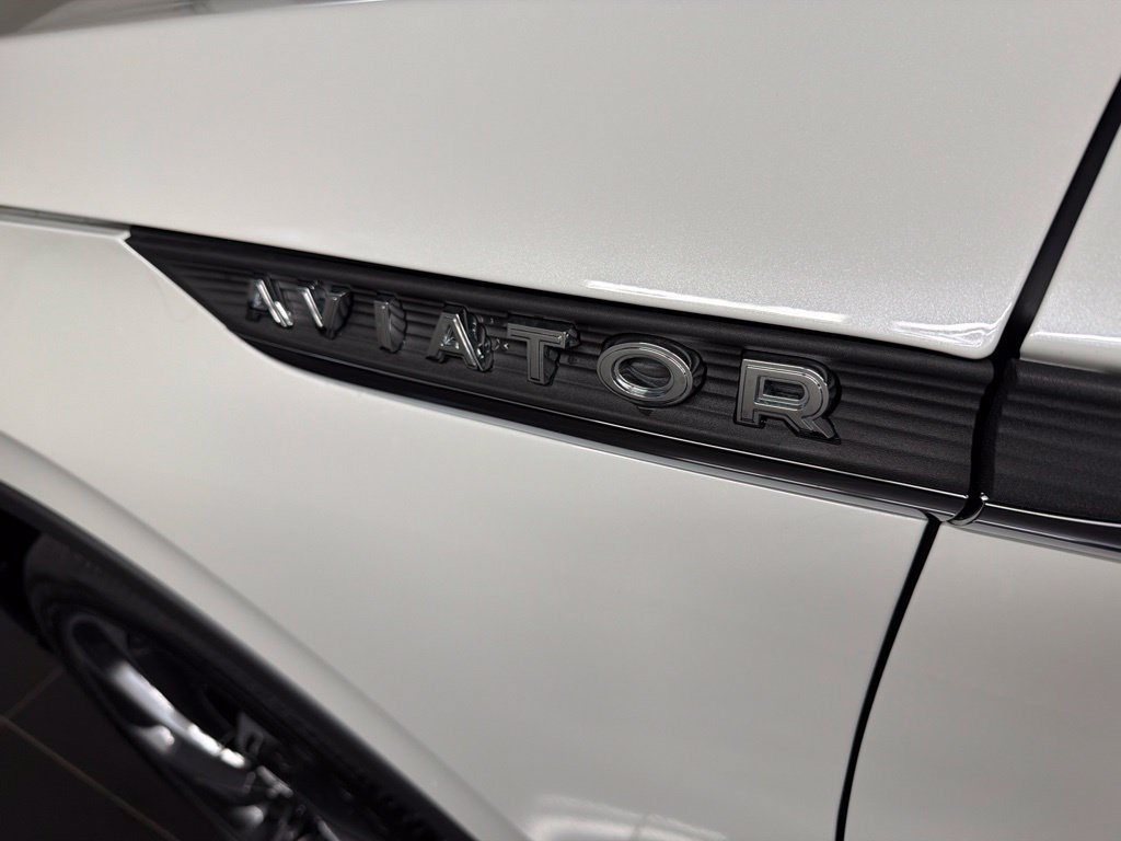 New 2027 Lincoln Aviator Reserve AWD/4WD image 39