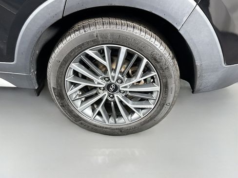 Used 2021 Hyundai Tucson Limited FWD image 37