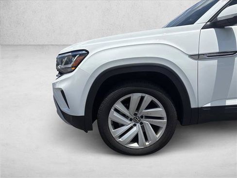 Used 2022 Volkswagen Atlas Cross Sport SE AWD/4WD image 26
