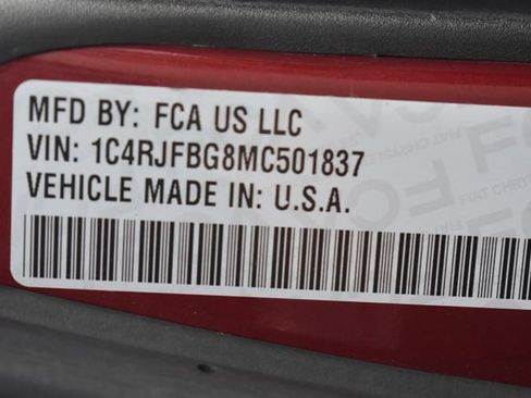 Used 2021 Jeep Grand Cherokee Limited AWD/4WD image 43