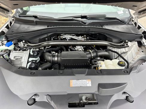 Used 2023 Lincoln Aviator 2WD w/ Premium Package image 37