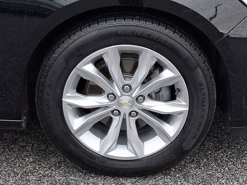 Used 2019 Chevrolet Malibu LT w/ Driver Confidence Package II image 8