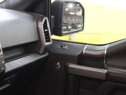Used 2019 Ford F150 XLT w/ Equipment Group 302A Luxury AWD/4WD image 11