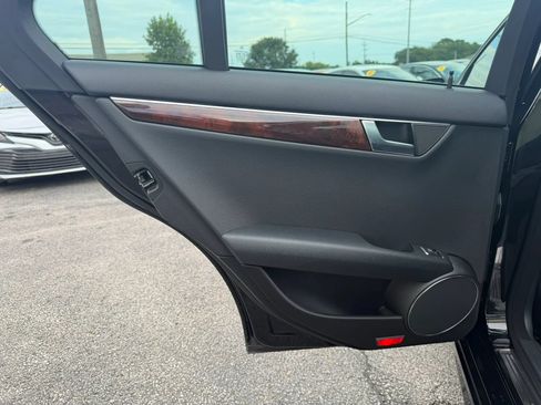 Used 2012 Mercedes-Benz C 300 4MATIC Sedan image 19