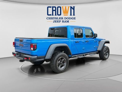 Used 2022 Jeep Gladiator Rubicon w/ Cold Weather Group AWD/4WD image 3