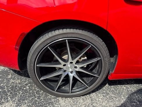 Used 2022 Dodge Charger SXT RWD image 3
