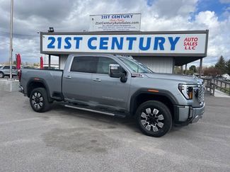 Used 2025 GMC Sierra 3500 Denali video 1