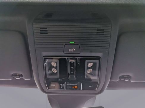 Certified 2023 Volkswagen ID.4 Pro S image 27