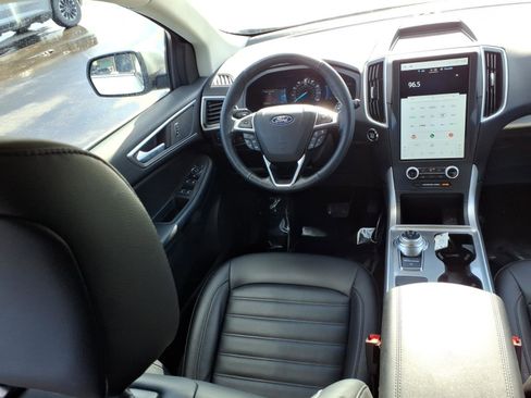 Used 2023 Ford Edge SEL w/ Convenience Package image 10
