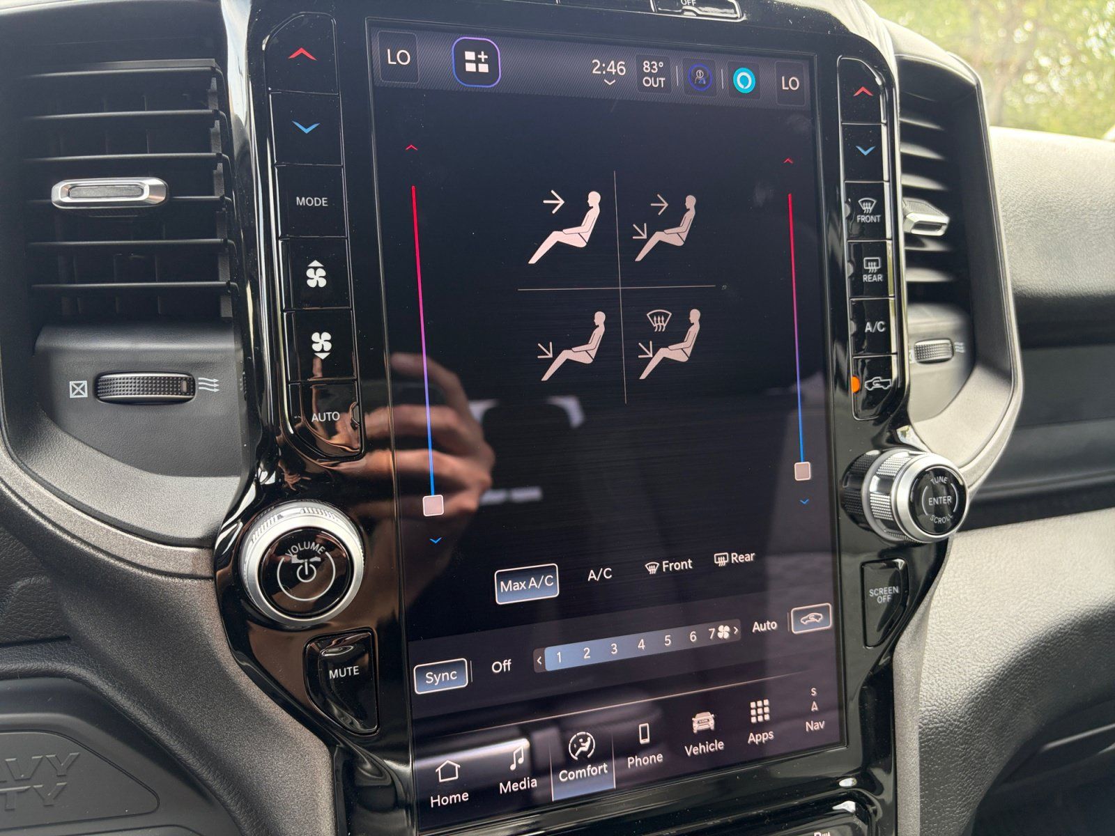 New 2027 RAM 3500 Tradesman AWD/4WD image 21
