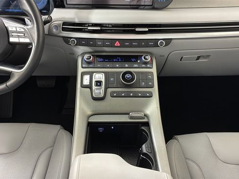 Used 2024 Hyundai Palisade SEL image 23
