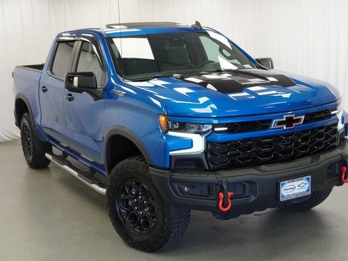 Used 2023 Chevrolet Silverado 1500 ZR2 w/ ZR2 Bison Edition AWD/4WD image 40