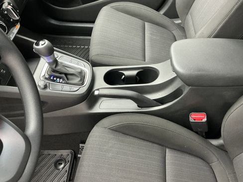 Used 2023 Hyundai Kona SEL image 14
