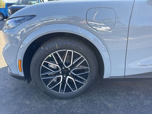 New 2025 Ford Mustang Mach-E Premium image 10