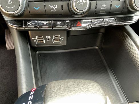 Certified 2023 Dodge Durango GT RWD image 16