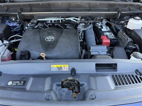 Used 2022 Toyota Highlander Platinum image 35
