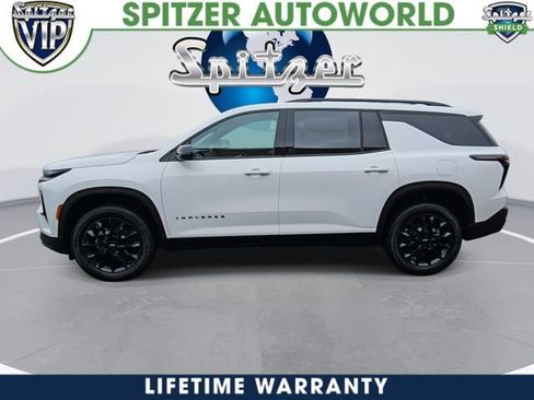 New 2026 Chevrolet Traverse LT w/ Midnight/Sport Edition FWD image 5