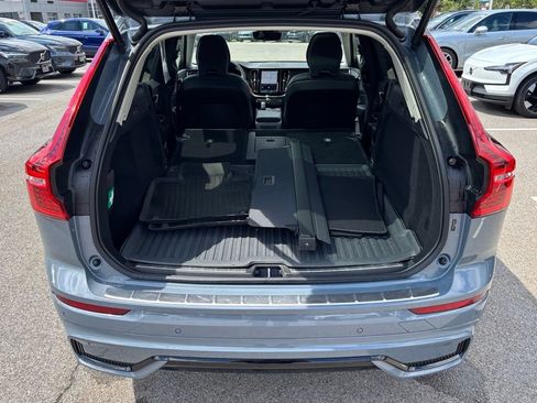 Certified 2024 Volvo XC60 B5 Plus w/ Protection Package Premier AWD/4WD image 28