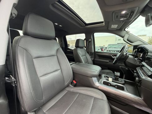 Used 2023 Chevrolet Silverado 1500 LTZ w/ LTZ Premium Package image 19