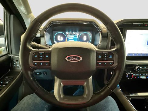 Used 2022 Ford F150 Lariat w/ Equipment Group 501A Mid image 14