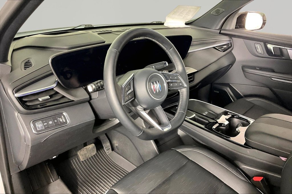 Certified 2025 Buick Enclave Sport Touring w/ Power Package FWD image 15