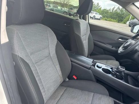 Certified 2023 Nissan Rogue SV AWD/4WD image 24