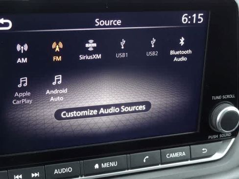 Used 2025 Nissan Rogue SV AWD/4WD image 24