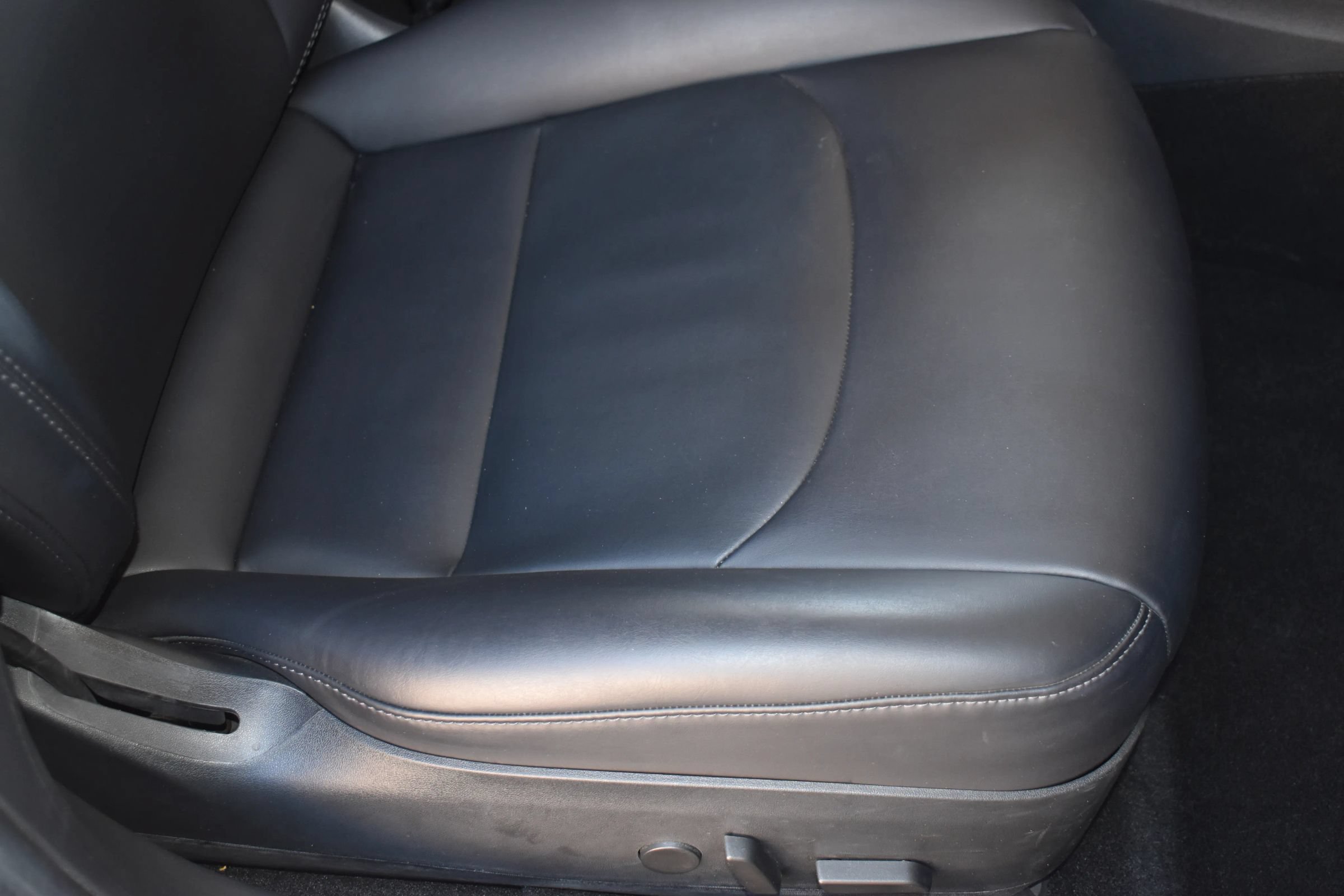 Used 2018 Tesla Model 3 Long Range AWD/4WD image 13