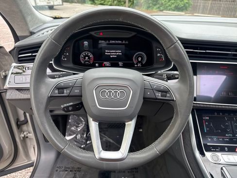 Used 2021 Audi Q8 Prestige AWD/4WD image 14