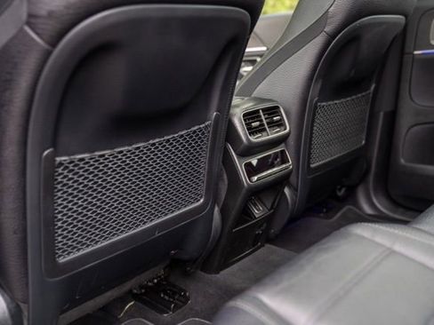 Used 2022 Mercedes-Benz GLS 580 4MATIC image 52