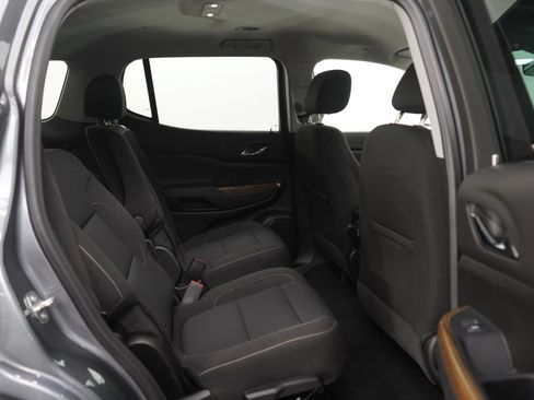 Used 2022 GMC Acadia SLE w/ Driver Convenience Package AWD/4WD image 12
