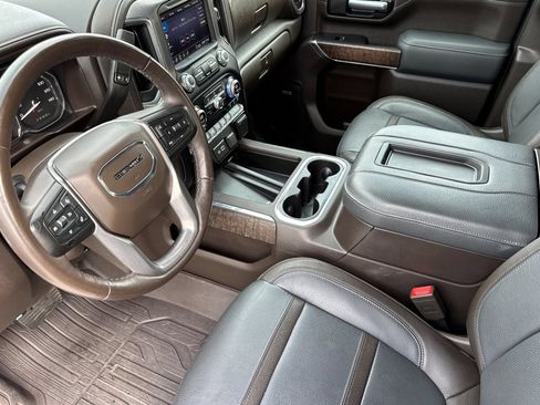 Certified 2020 GMC Sierra 2500 Denali w/ Denali Ultimate Package AWD/4WD image 10