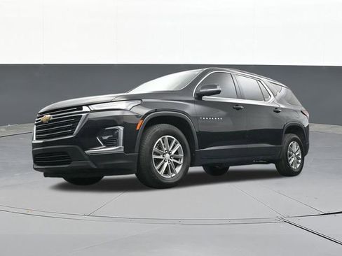 Used 2023 Chevrolet Traverse LT FWD image 56