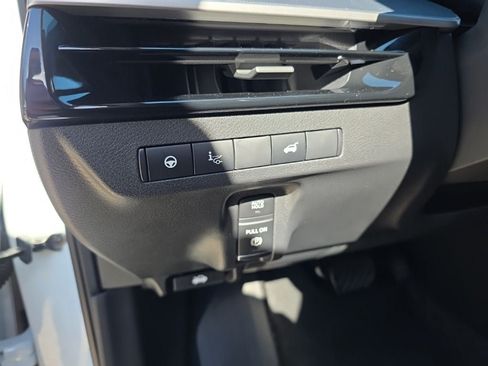 New 2026 Nissan Murano Platinum AWD/4WD image 18