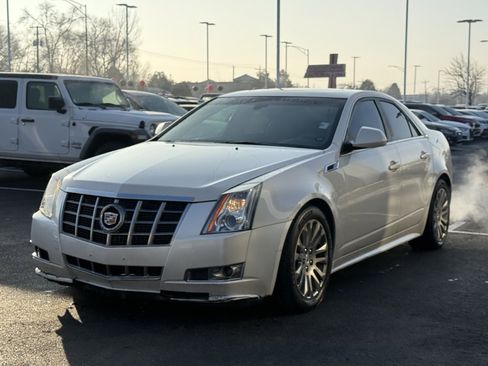 Used 2012 Cadillac CTS Premium image 3