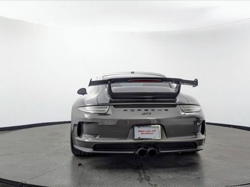Used 2015 Porsche 911 GT3 RWD image 7