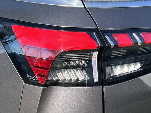 New 2026 INFINITI QX80 Luxe image 12