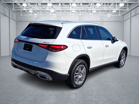 Certified 2023 Mercedes-Benz GLC 300 4MATIC image 6