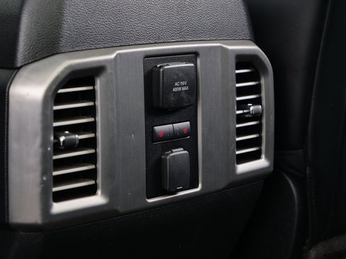 Used 2017 Ford F250 Platinum w/ Platinum Ultimate Package image 31