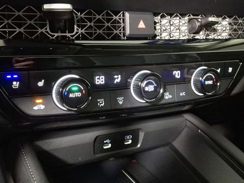 Used 2024 Honda Accord Touring image 18