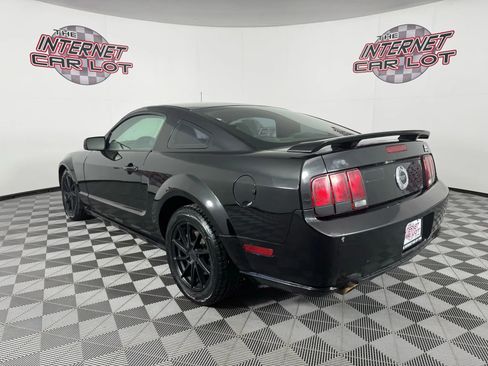 Used 2006 Ford Mustang GT image 5