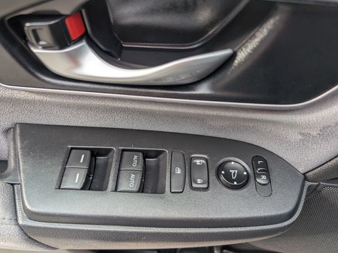 Used 2017 Honda CR-V EX image 23