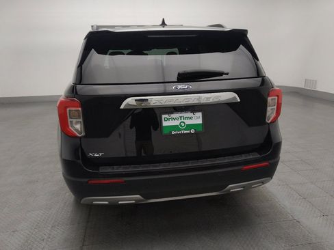 Used 2024 Ford Explorer XLT w/ Equipment Group 202A image 6